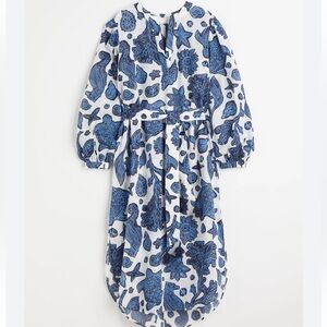 H&M blue and white swim coverup